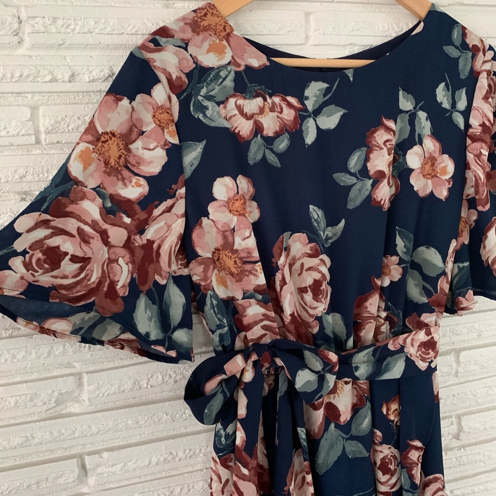 Navy Blue Floral Flutter Sleeve Shift Dress